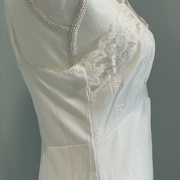 Vintage White Lace Nylon Slip Dress Nightgown Bridal Wedding Honeymoon No Tag - Picture 4 of 12